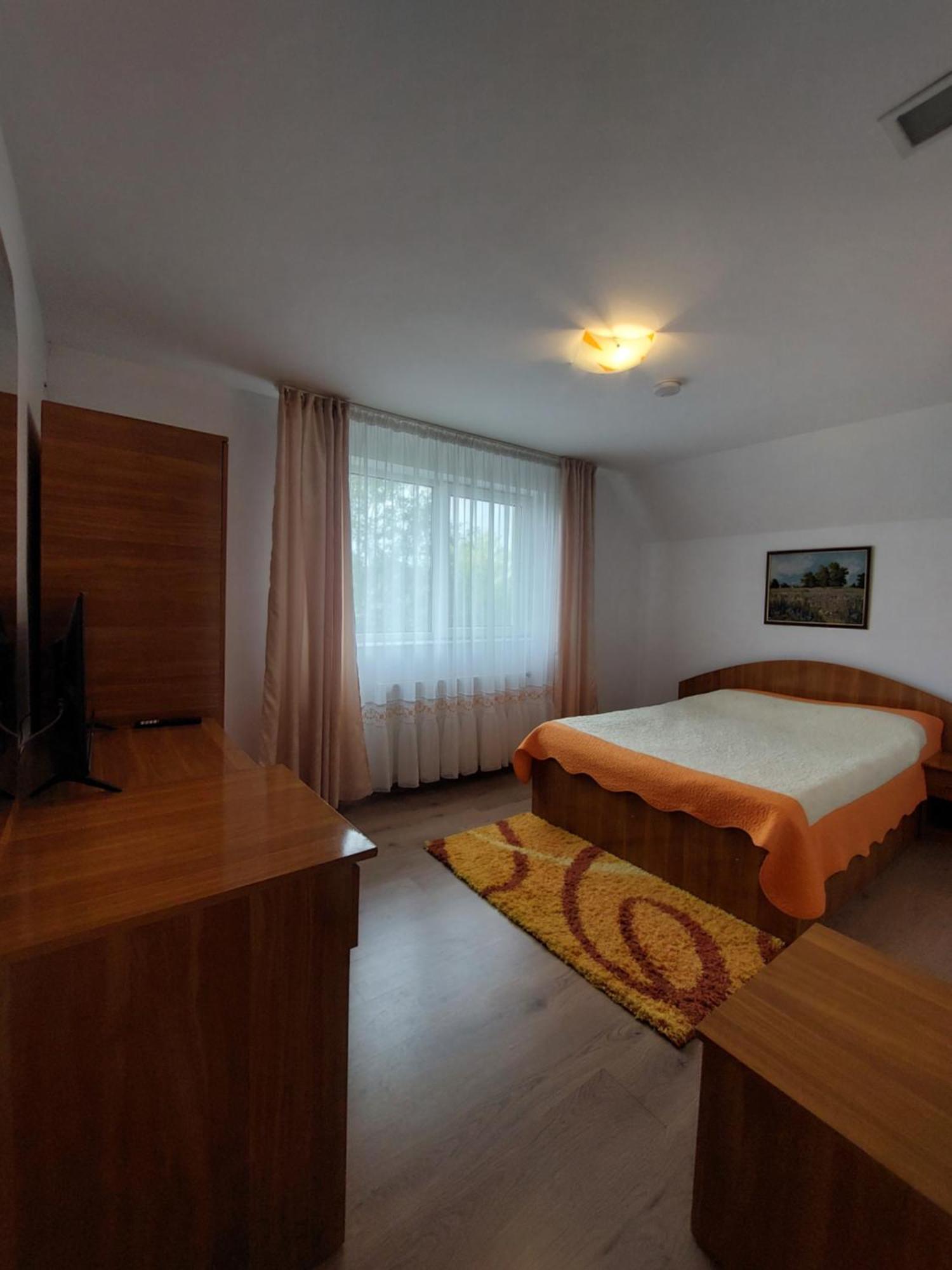 Steaua Nordului Hotel Târgu Neamț Buitenkant foto